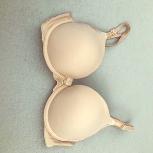 Victoria’s Secret Pink Nude Bra 32C